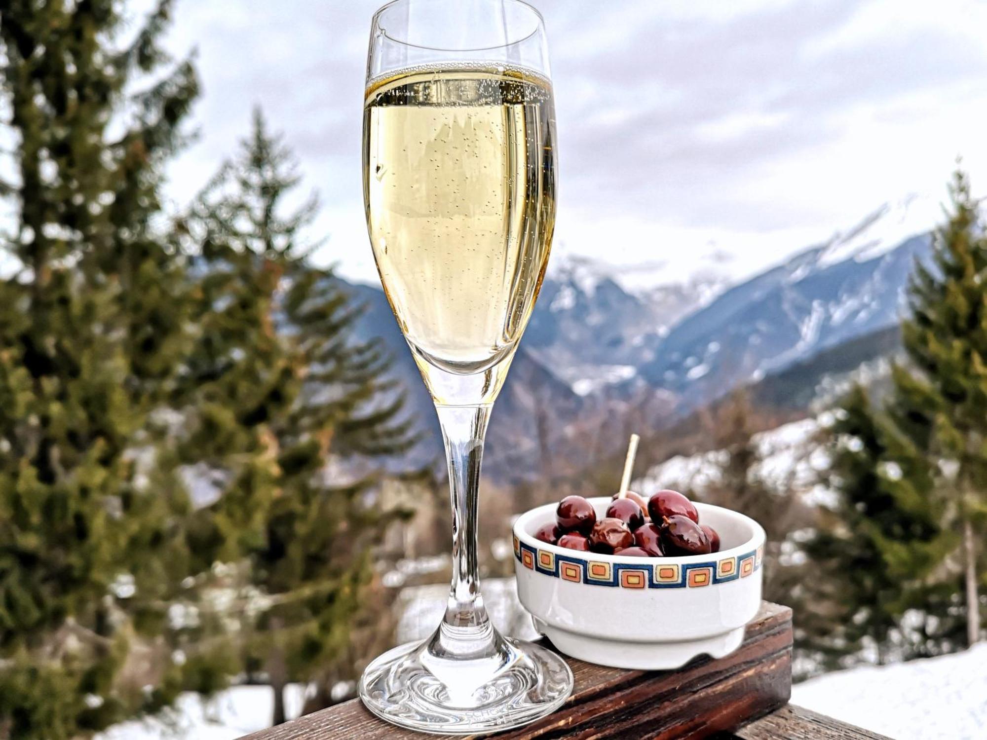 Hotel Les Flocons Courchevel Ngoại thất bức ảnh
